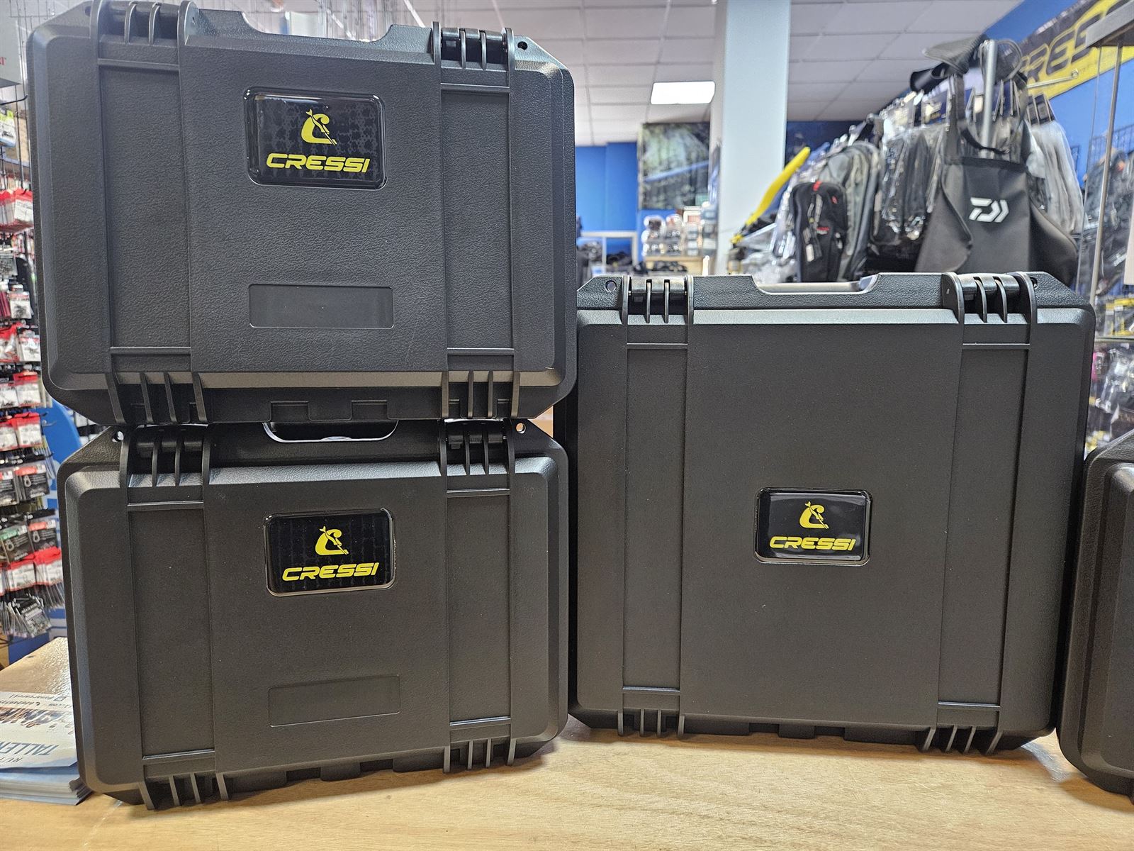 CRESSI MALETA RIGIDA ESTANCA - Imagen 1