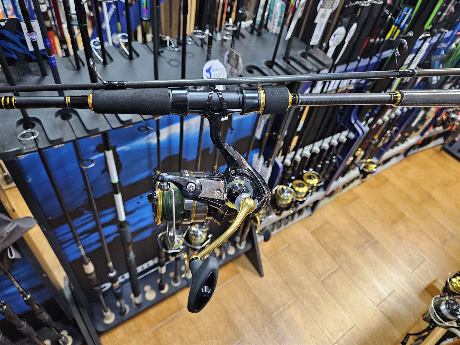 DAIWA COMBO CREST - Imagen 1